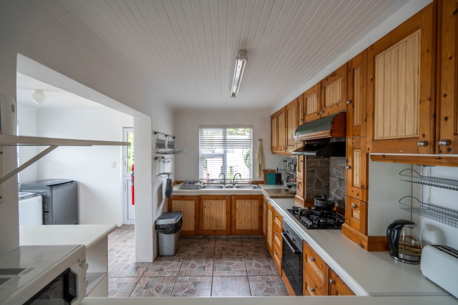 8 Bedroom Property for Sale in West Bank Eastern Cape